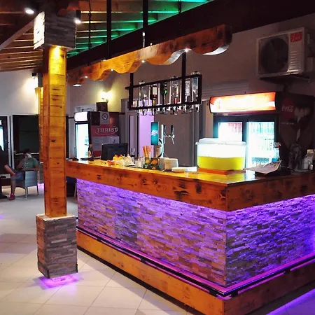 Turist Maison d'hôtes Vladičin Han